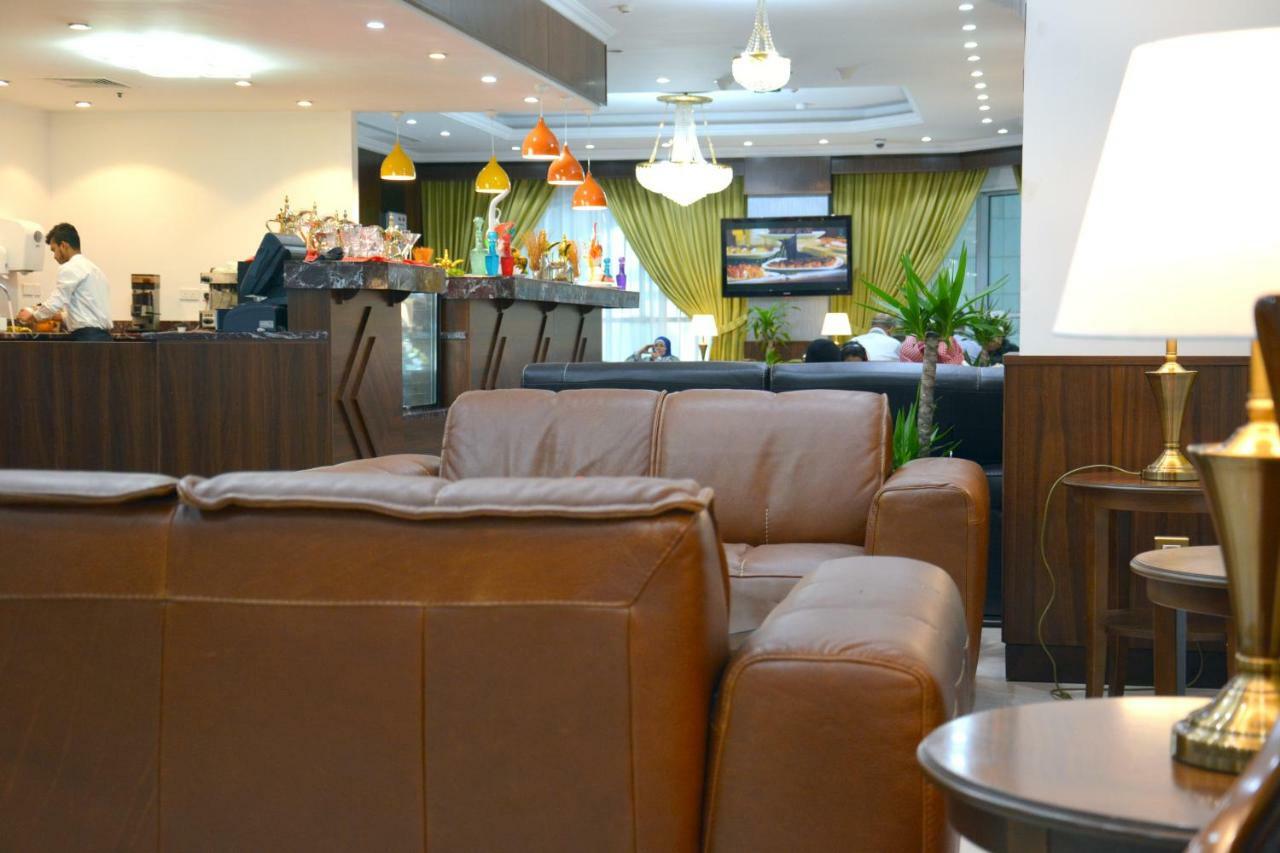 Maden Hotel Медина Экстерьер фото The lounge at the airport
